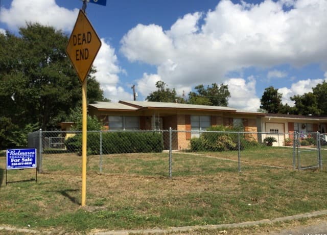 2139 Babs Dr