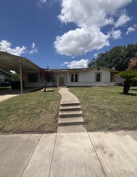 451 Pilgrim Dr