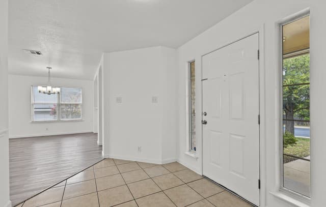 10710 Diamond Rock