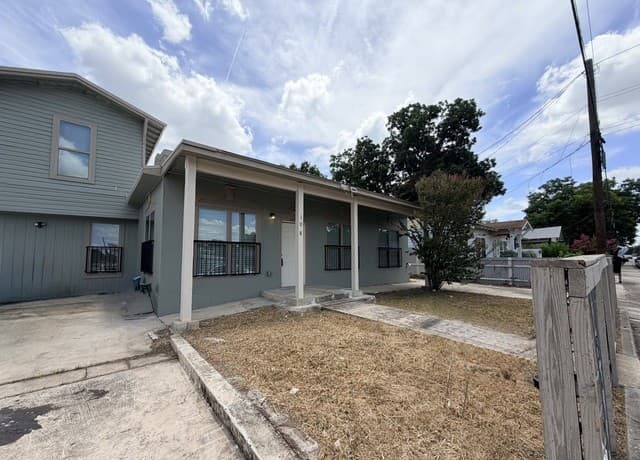 108 Beatrice Ave Unit 102