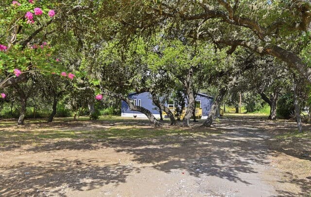 24173 Us Highway 281 S