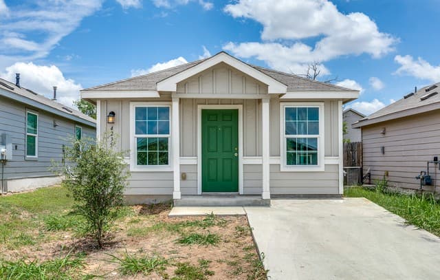 4235 Southton lake