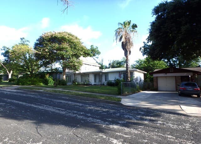 455 Savannah Dr