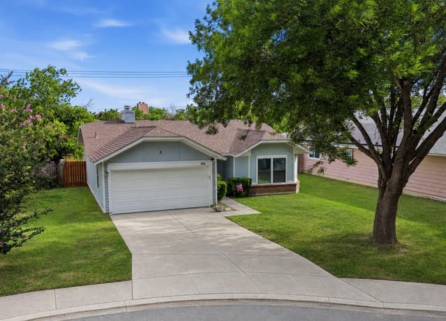 8082 Pioneer Trail Dr