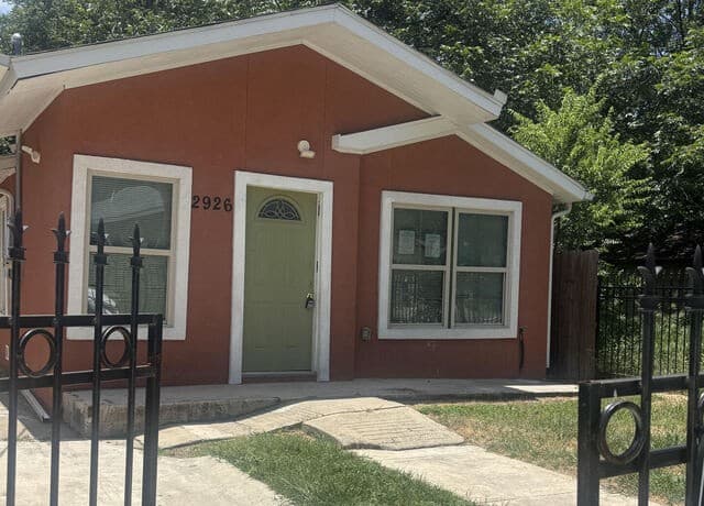 2926 Tampico