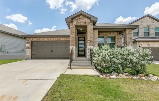 3113 Charyn Way
