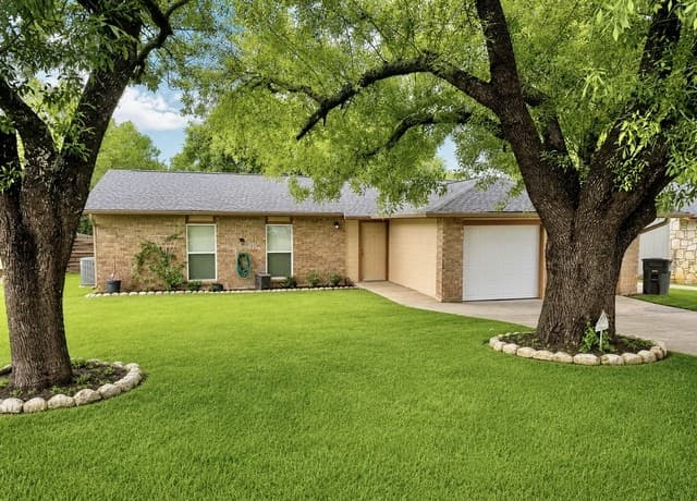 838 Big Sky Dr