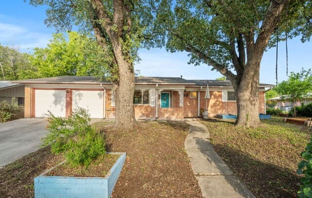 11110 Rendezvous Dr