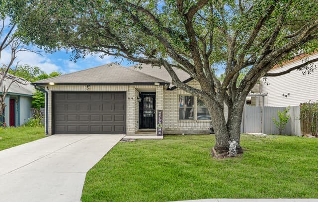 9634 Claudia Cir