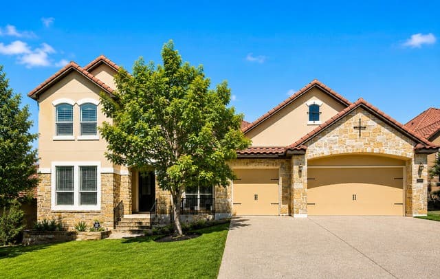 25215 Estancia Cir