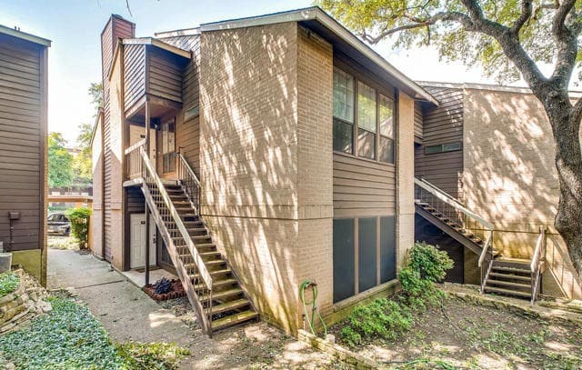 8633 Datapoint Dr Unit 210