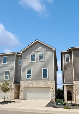 21503 Sir Walter Ln Unit 21503