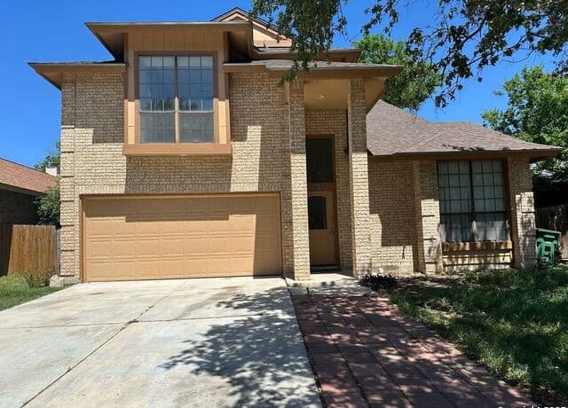 3235 Tree Grove