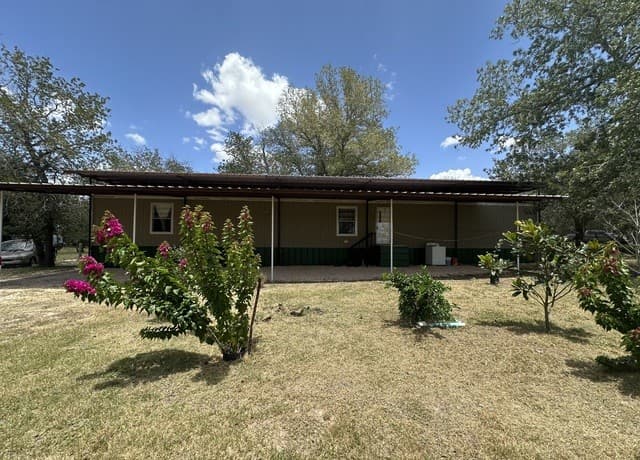 691 Hume