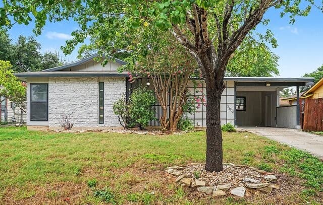3606 Versailles Dr
