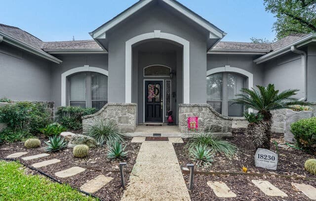 18230 Crystal Ridge Dr