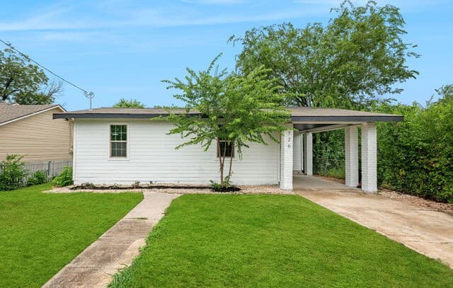 726 Price Ave