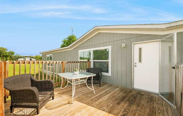 8954 County Road 128