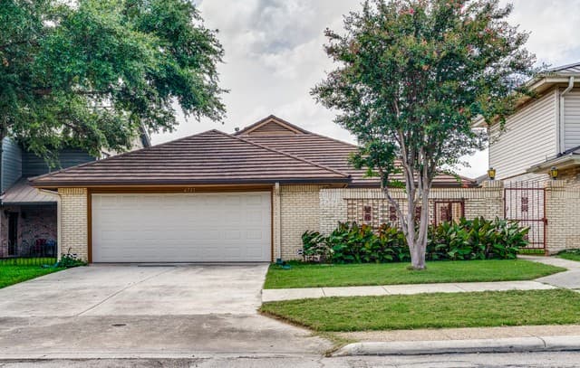 6735 Congressional Blvd