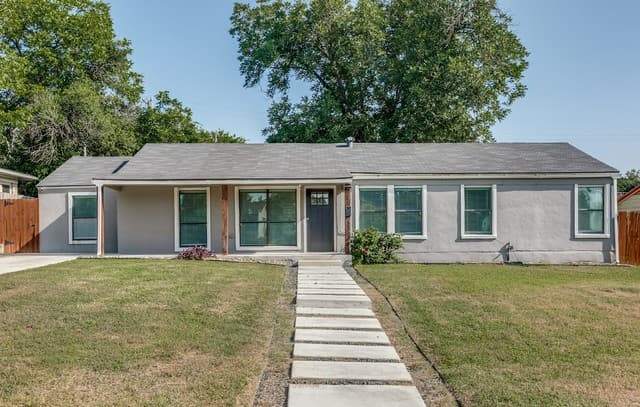 211 Beverly Dr