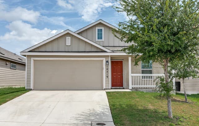 10519 Hammock Hill