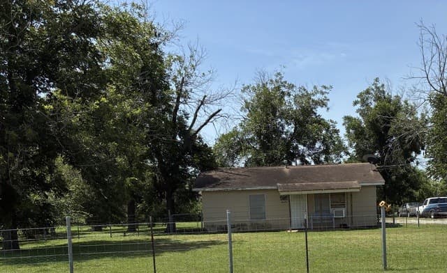 273 County Road 743