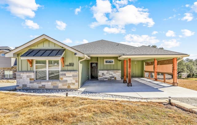 1188 Lakeshore Dr