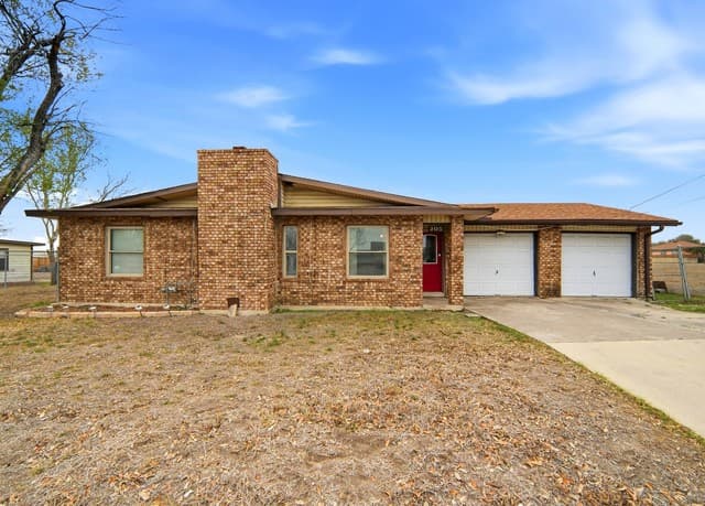 305 Toepperwein Rd