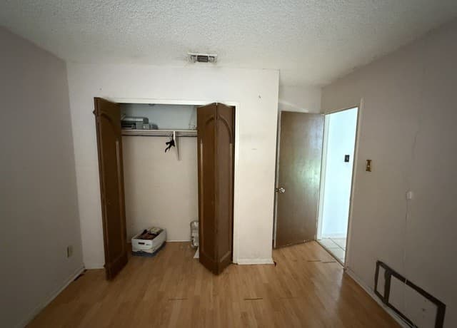 3643 Minthill Dr