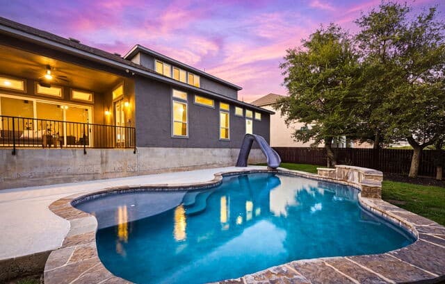 4112 Little Gem