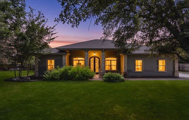 1070 Kings Ranch
