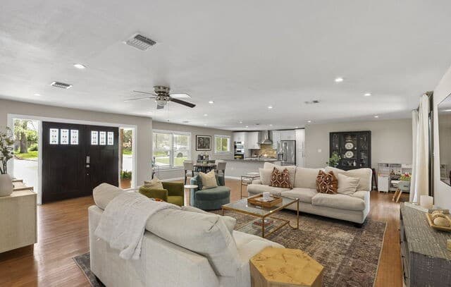 119 Blakeley Dr