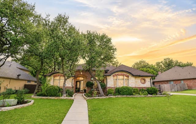 13702 French Park