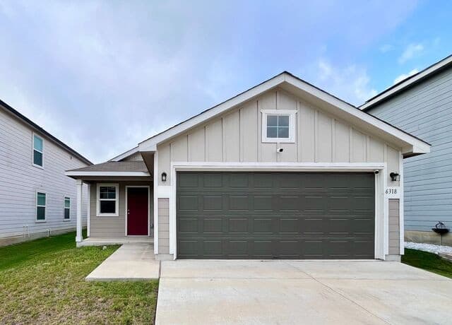 6318 Sycamore Run