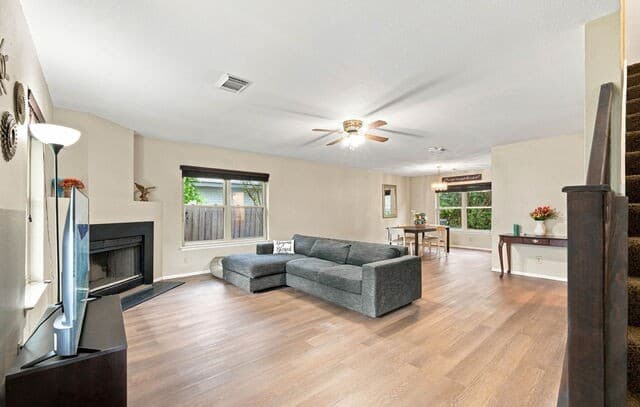 8107 Sunshine Trail