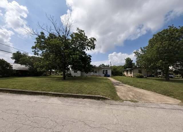 3138 Linn Rd