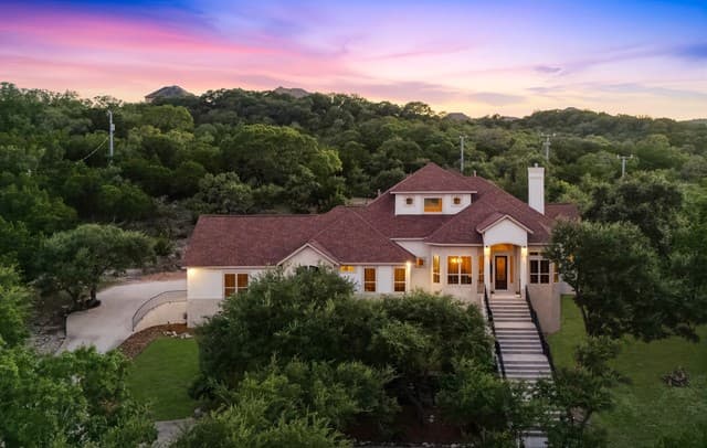 18875 Shadow Canyon