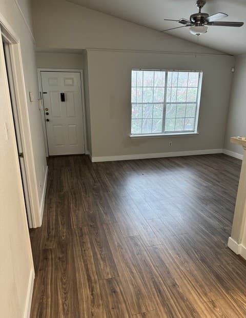 4803 Hamilton Wolfe Unit 702