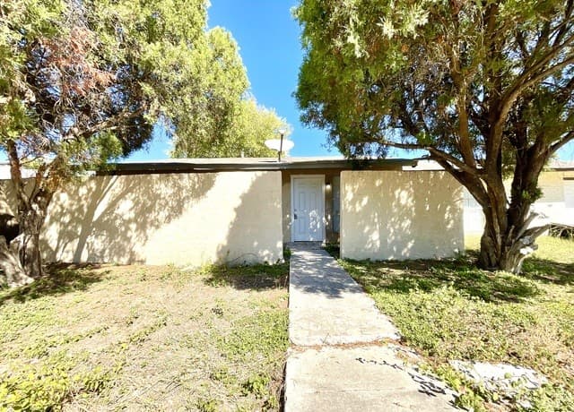 7237 Glen Bay