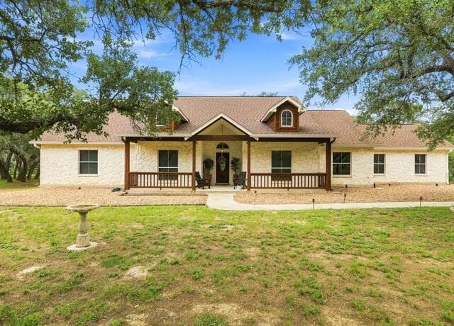 316 Governors Dr