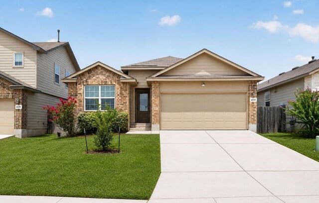 6535 Encore Oaks