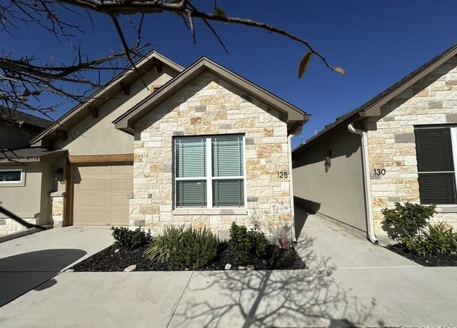 128 Magnolia Cir