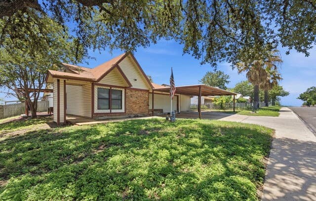 10310 Prescott Dr