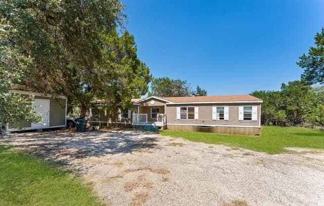 576 Wright Dr