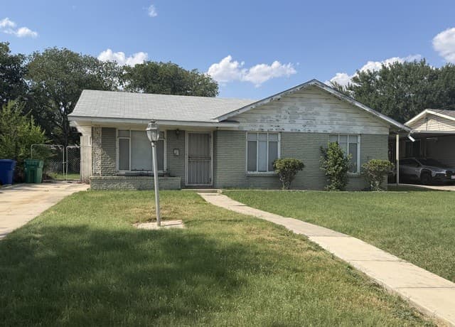 611 Koehler Ct