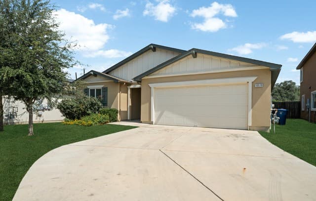 10519 Legacy Cv