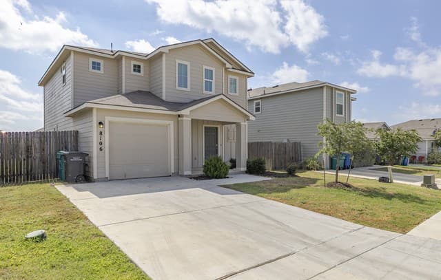 8106 Autares Square