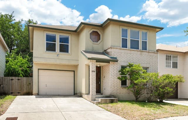 10106 Amber Flora Dr