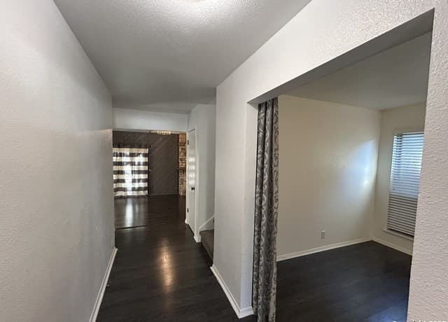 9215 Powhatan Dr