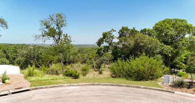 116 Balcones Bend
